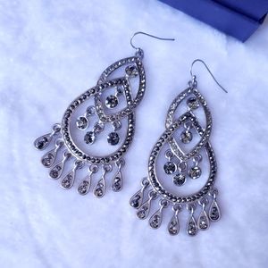 💎Statement Drop Earrings